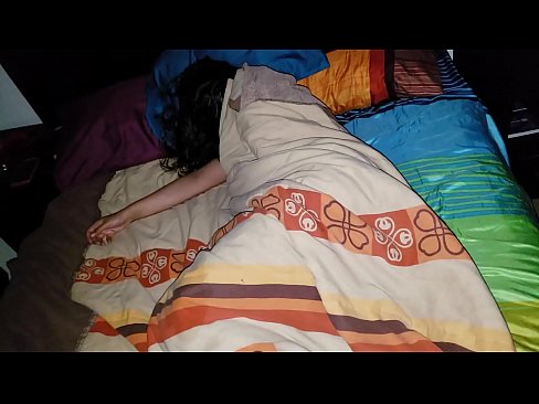 ❤️ 继子在年轻的继母睡觉时责骂她 ❤ Beautiful porn﹏﹏